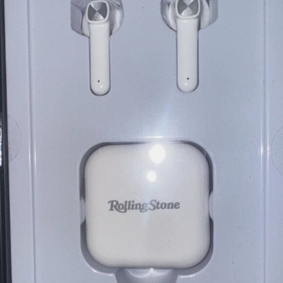 Rolling Stone Kashmir True Bluetooth Wireless Earbuds - Picture 9 of 9